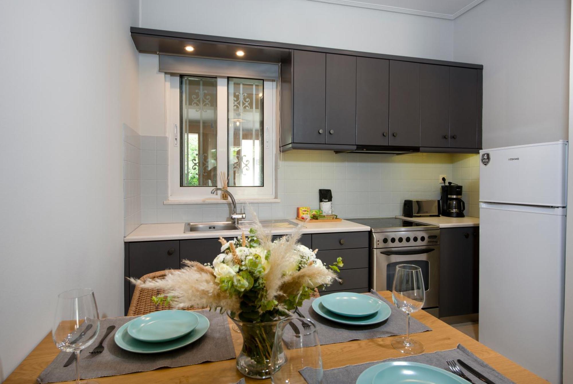 Inner City Retreat Apartment La Canea Esterno foto